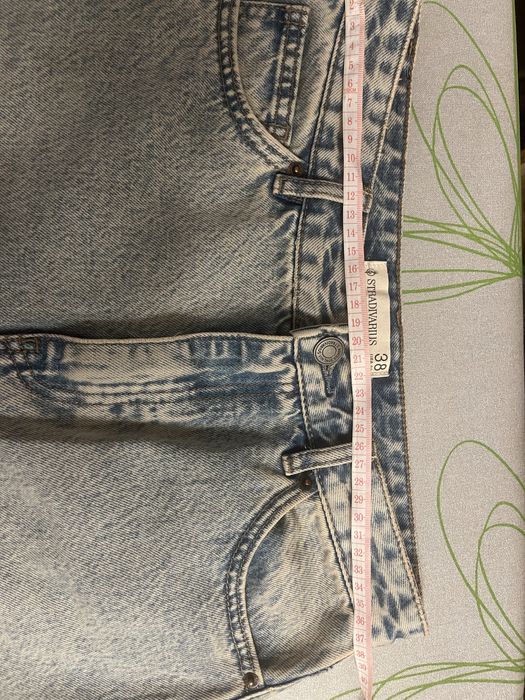 Джинсова спідниця Stradivarius з вареним ефектом