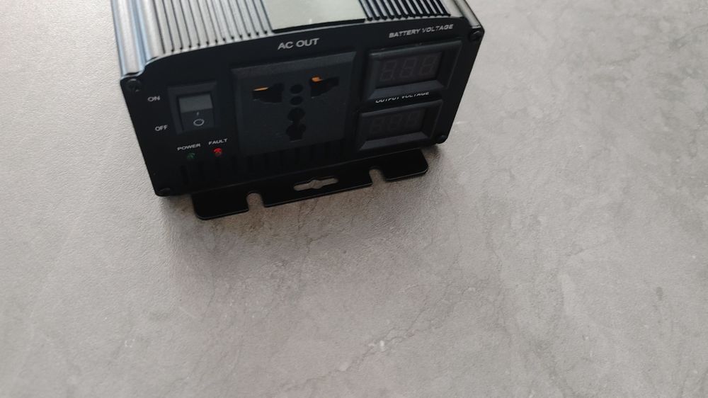 Інвертор на 3000 ватт