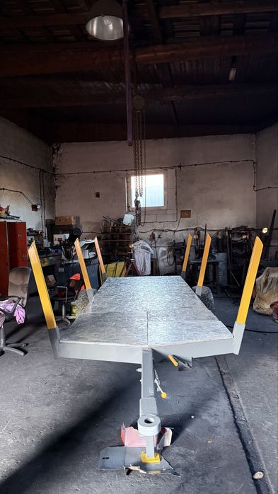 Przyczepa dwukółka