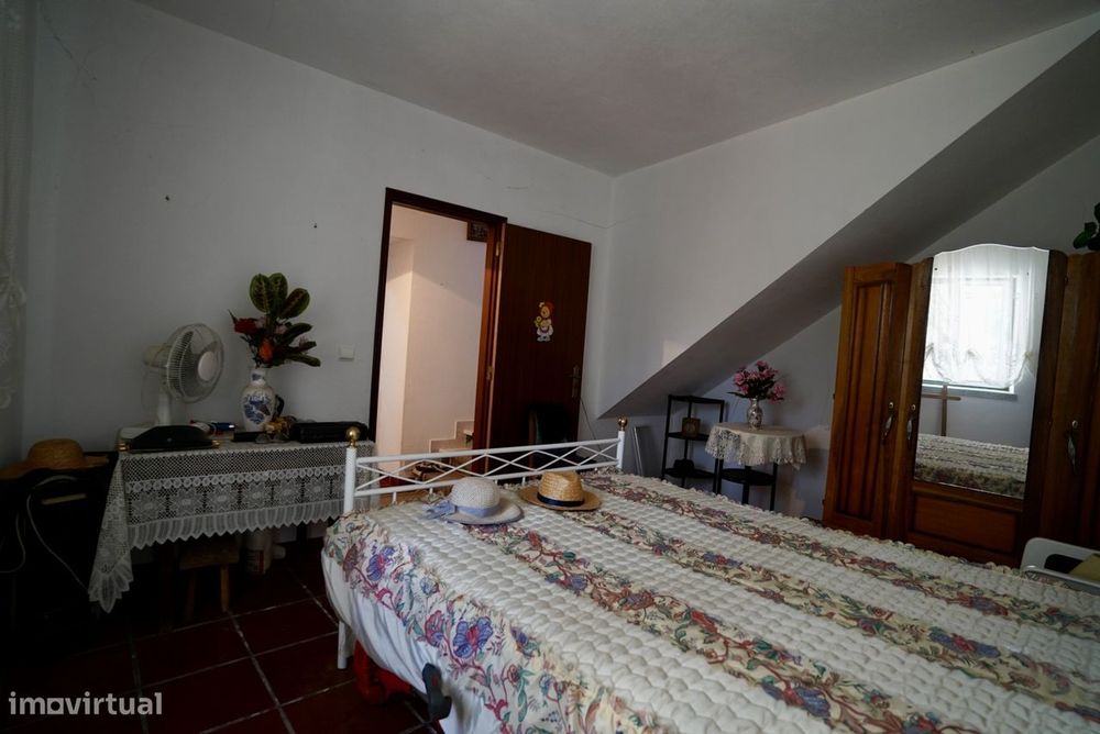 Moradia Rústica T4 Venda em Sarzedas,Castelo Branco