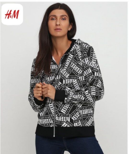 Толстовка черная с принтом от H&M