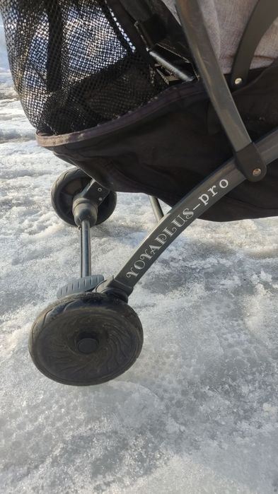 Продам коляску yoya plus pro в чудовому стані