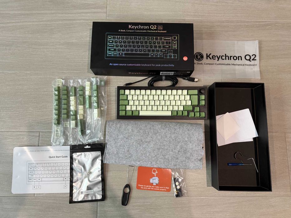 Keychron Q2 QMK ISO Knob