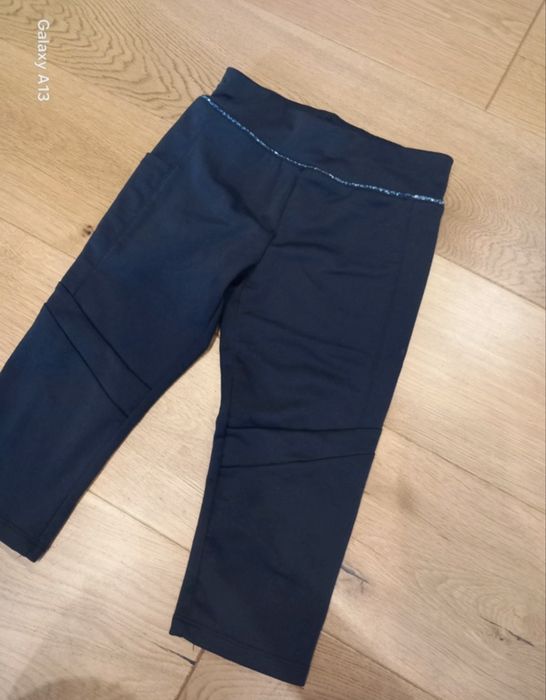 Leginsy sportowe 3/4 Decathlon rozm. 131
