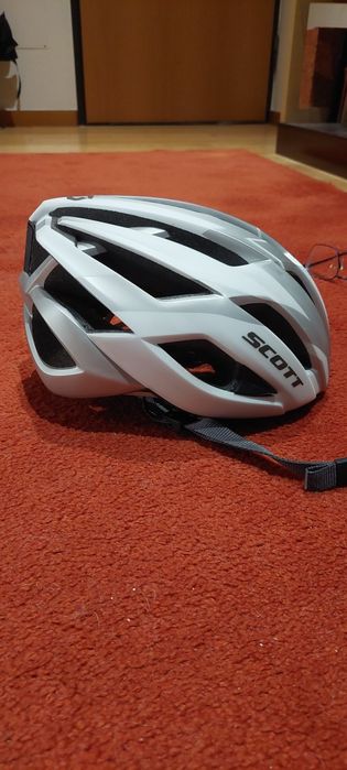 Capacete de bicicleta SCOTT, muito leve, pouco usado