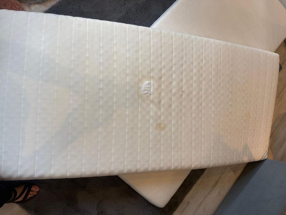 Łóżko piętrowe białe+ dwa materace
