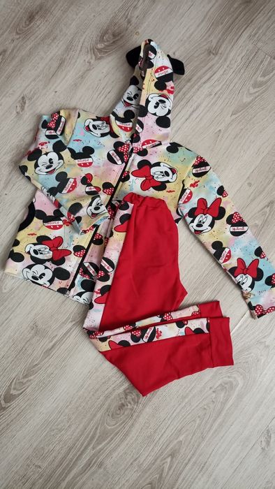 Продам одяг для дівчинки