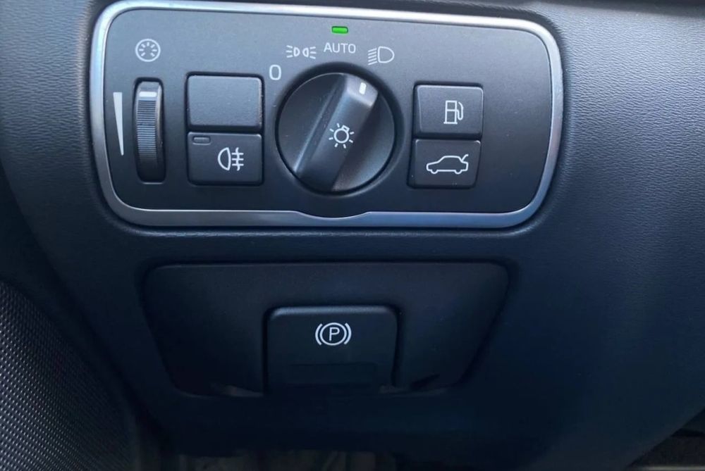 Volvo s60 16 рік