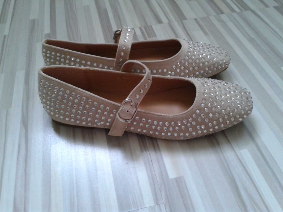 buty damskie, baleriny, rozm. 40, NOWE