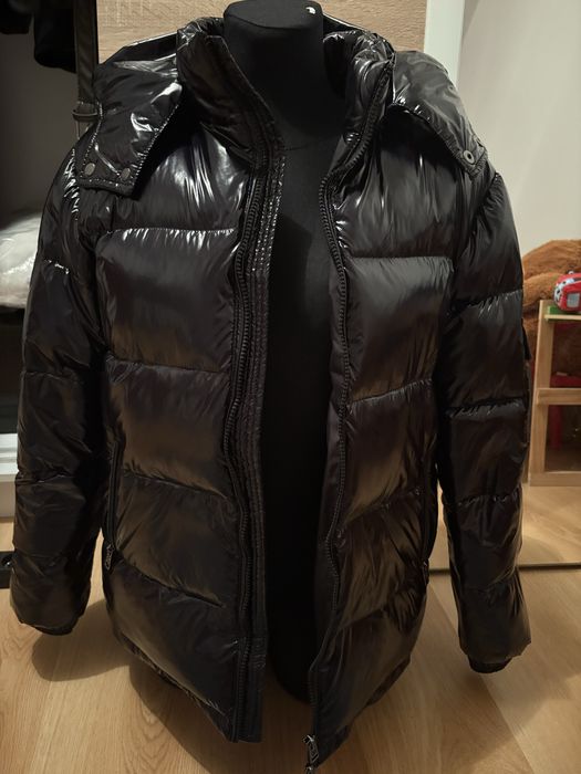 Moncler Maya Short Down Jacket Black