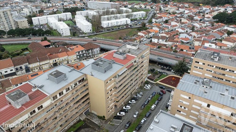 Apartamento T2 em Braga (São Vicente) de 91 m2