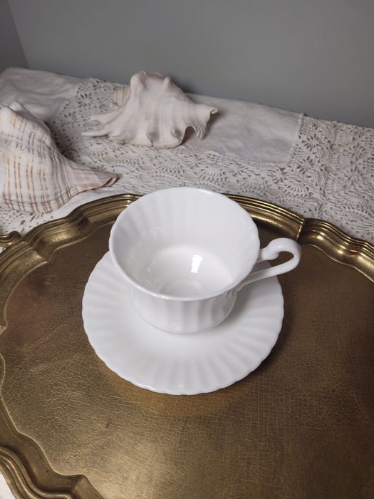 Кавова пара Англія Paragon