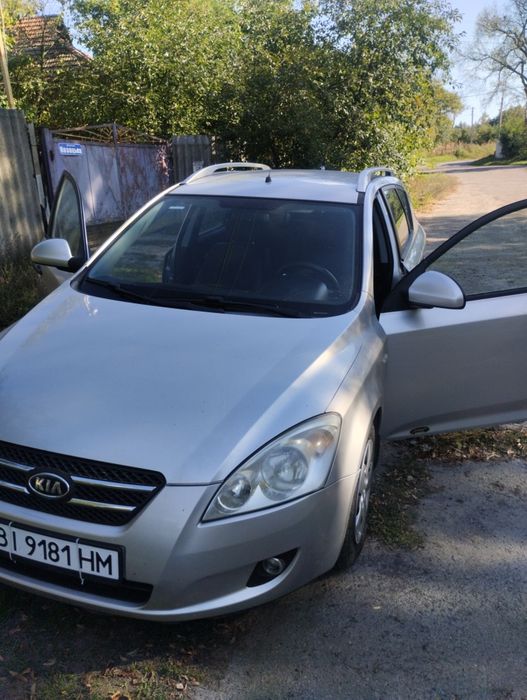 Продам Kia ceed 2.0 diesel
