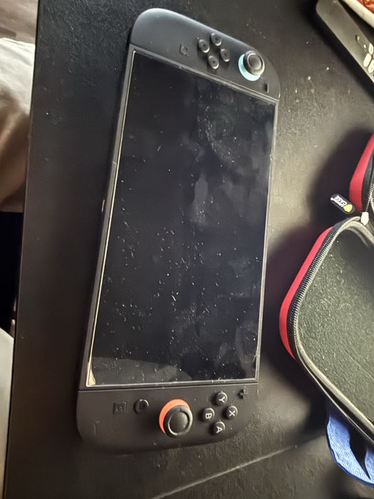 Nintendo Switch 2 + gry + etui + pelne wyposazenie