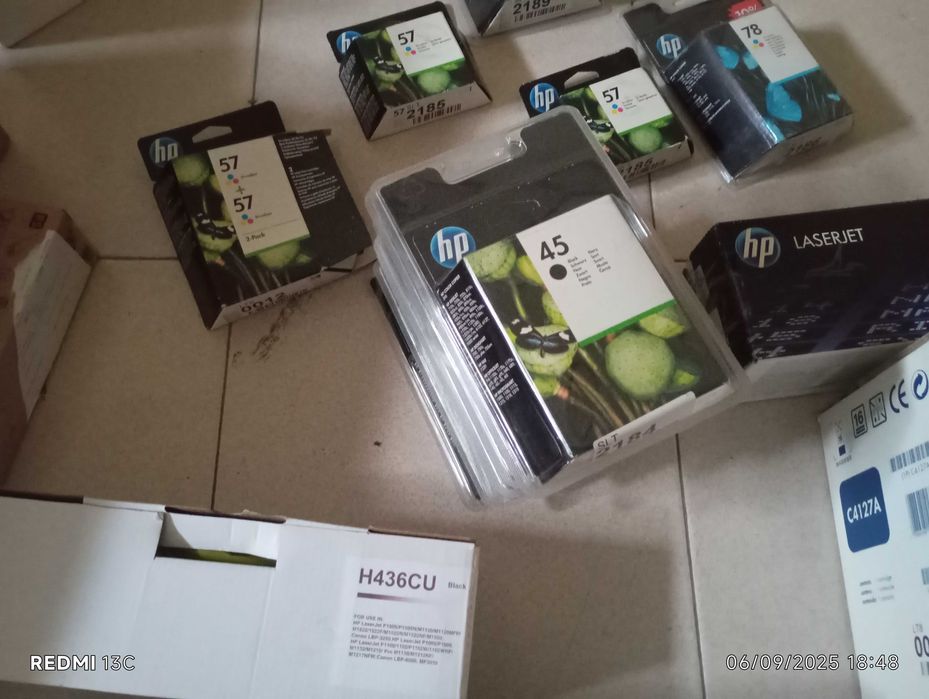 Vendo lote de tinteiros novos baratos comprados num leilão