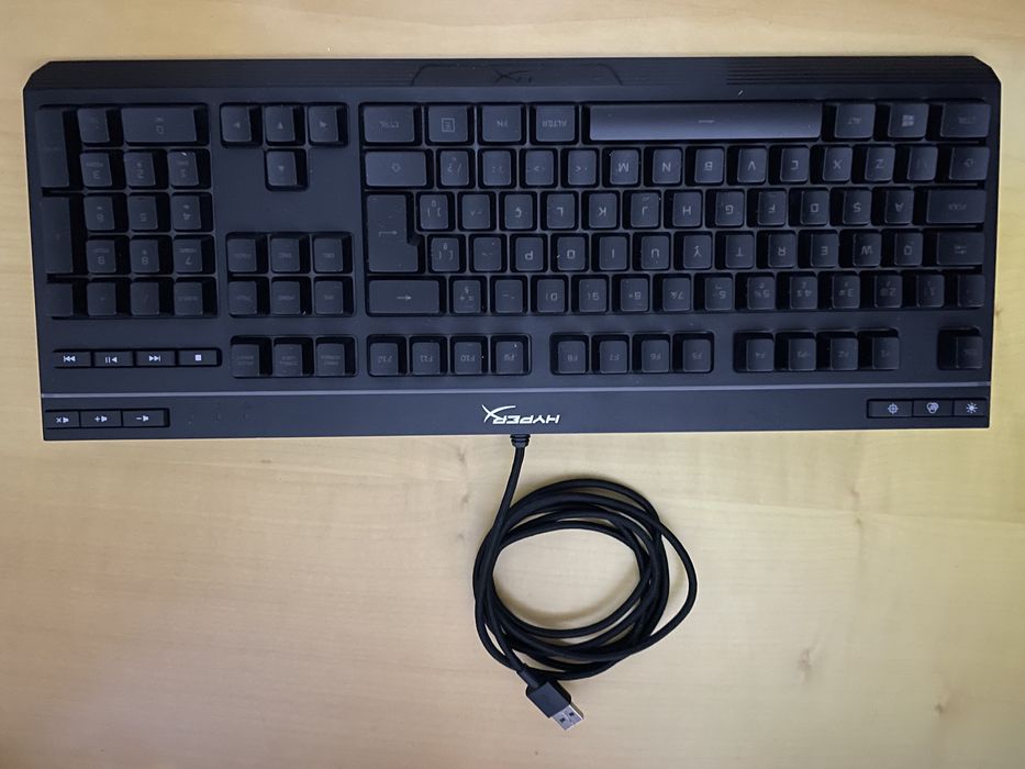 Teclado HyperX Allow Core RGB