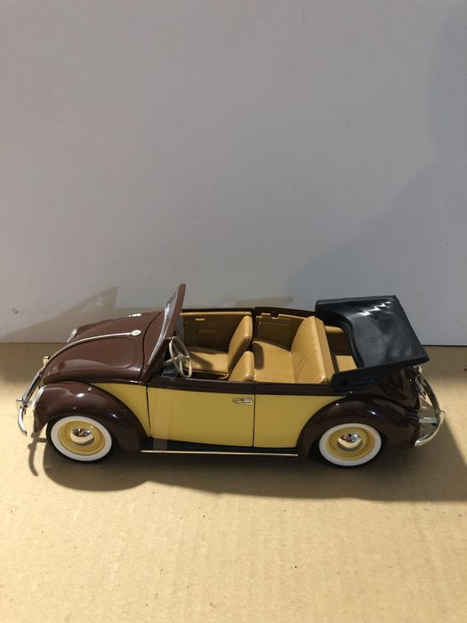 VW carocha solido 1:17