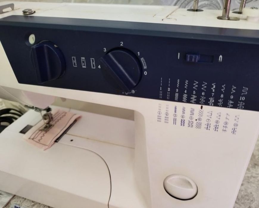 Швейная машинка,продам