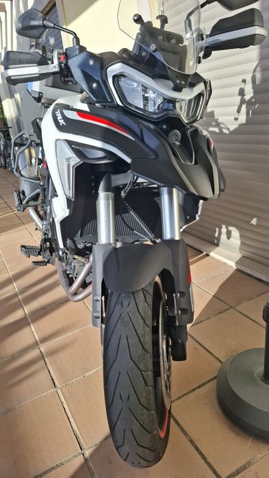 Benneli TRK  702