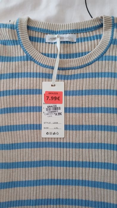 Camisola de riscas nova super confortável