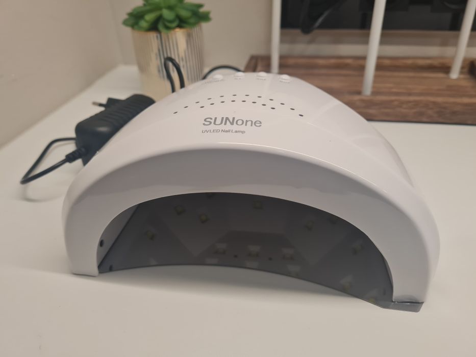 Lampa do paznokci UV SUNONE Sun1