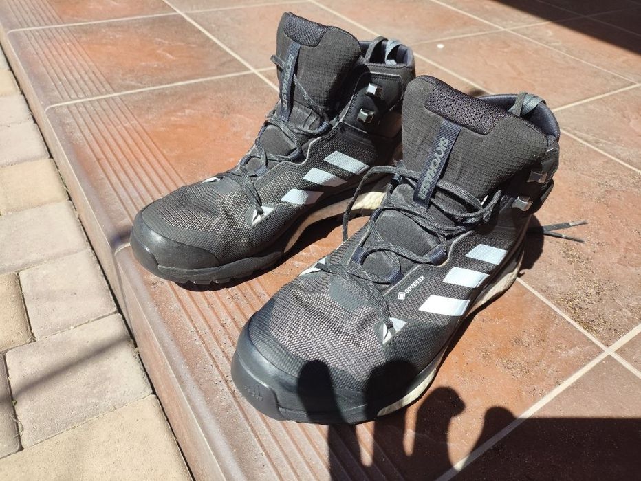 Трекінгові кросівки adidas terrex 44