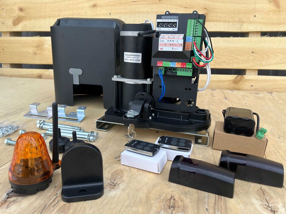 Комплект для відкатних/откатных ворот/воріт, Автоматика XB-PRO 700