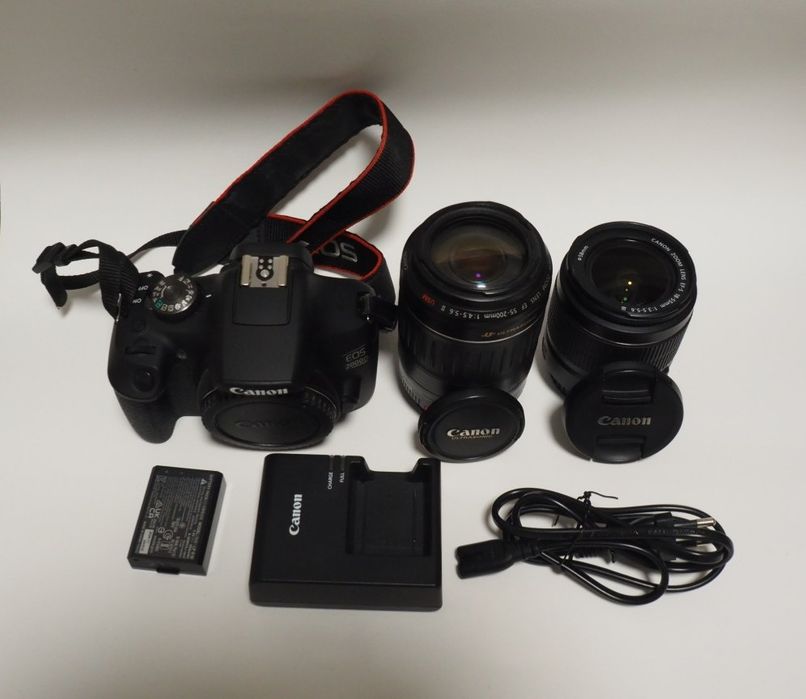Фотоапарат Canon EOS 2000D (з гарантією)