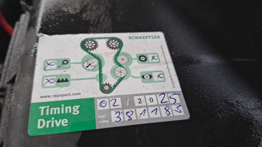 Audi a4  1.8 gaz  125KM