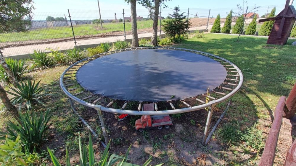 Sprzedam trampolinę