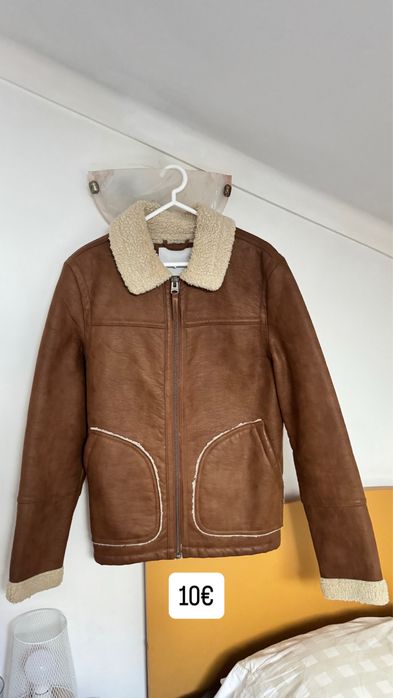 Varios modelos de casacos