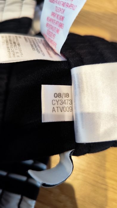 Spodnie dresy  adidas rozmiar 152