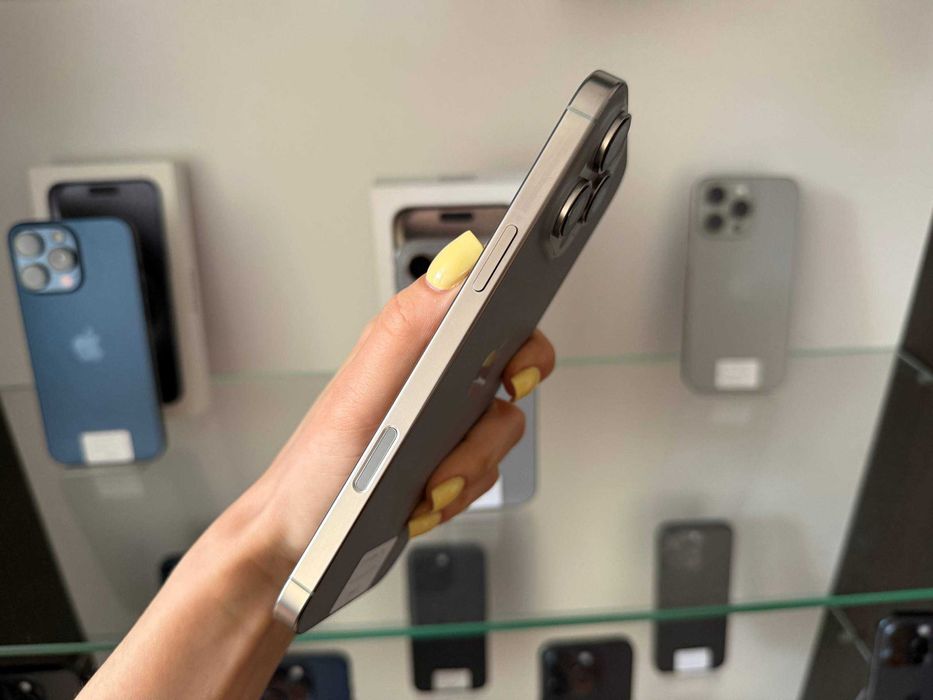 iPhone 16 Pro Max 256 Gb Neverlock / Магазин + Гарантія