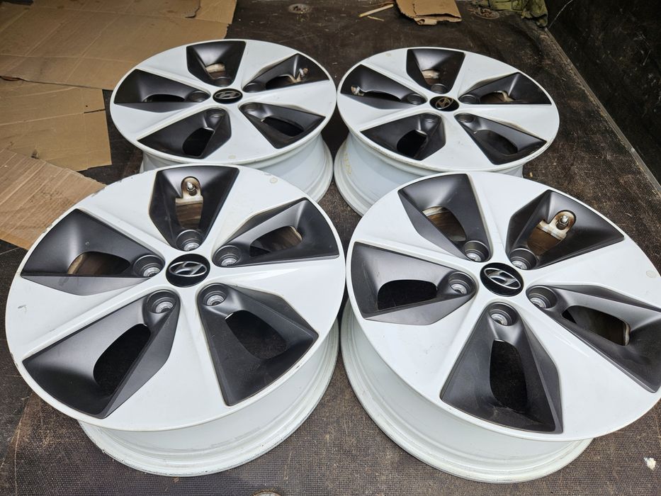 Oryginalne Felgi Aluminiowe 16" Hyundai IONIQ  5X114.3  ET50