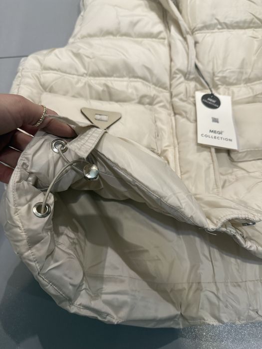 Bezrękawnik Megi kremowy roz uniwersalny