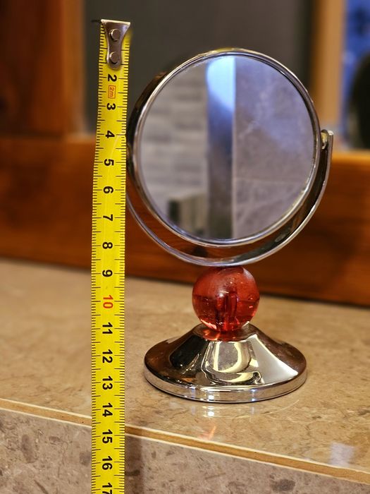 Lusterko makeup 2w1  powieksza 5x i zwykłe mirror