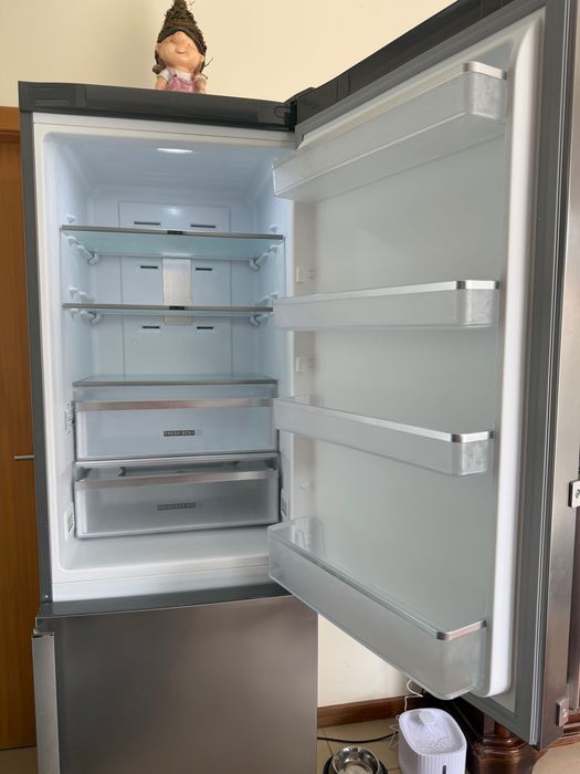 Frigorífico Whirlpool W7 Total No Frost Inox - 6th Sense
