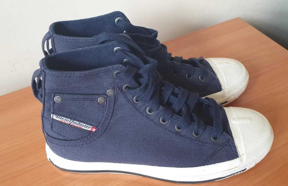 Trampki Diesel Expposure - granat - nowe