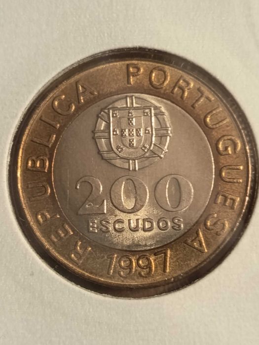 Moedas de 200 escudos Bimetálicas - De rolo