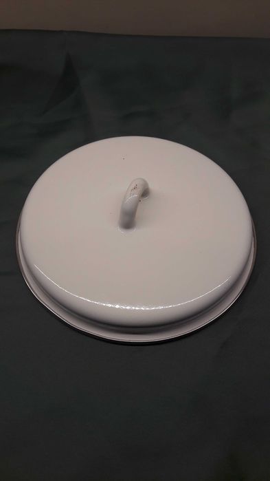 Pokrywka emaliowana 17 cm biała