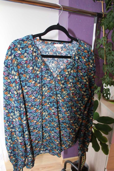 Bluzka w kwiatki R. 38