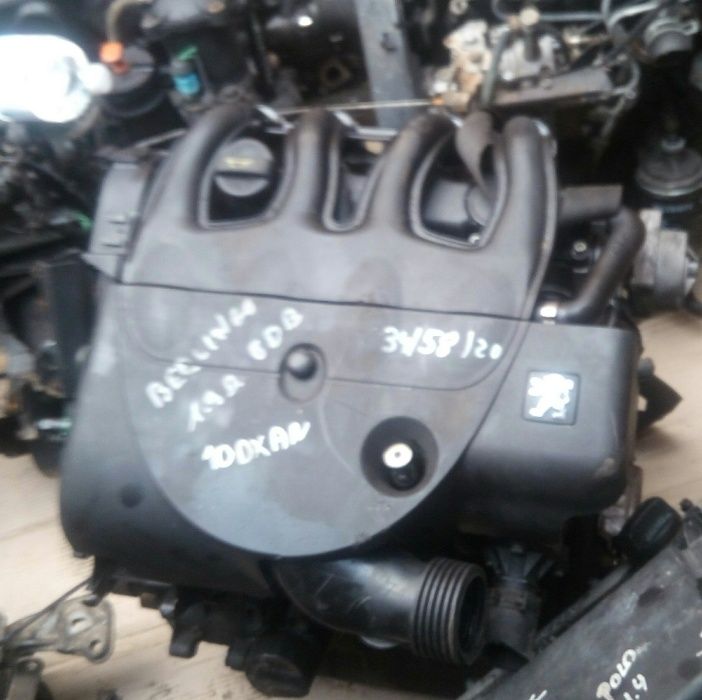 Двигатель Citroen Jumpy Berlingo Expert Partner Scudo1.9D-TD DW8