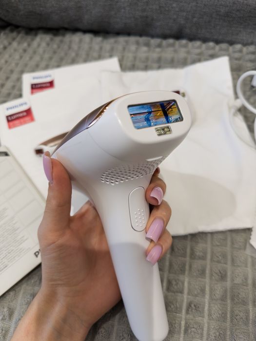 Фотоепілятор Philips Lumea SC1997 | повна комплектація, відмінний стан