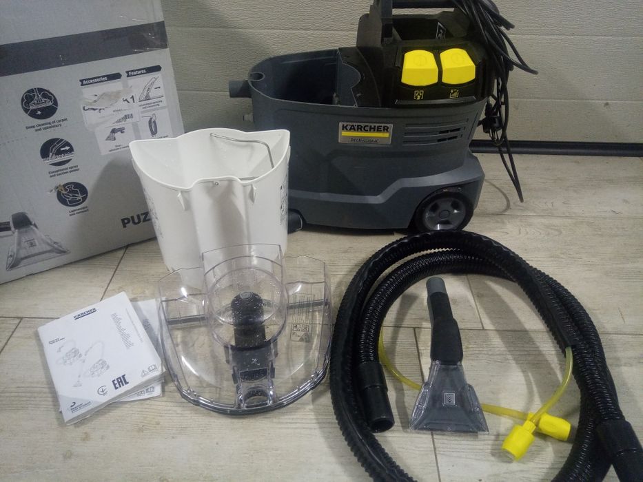 Karcher Puzzi 8/1c odkurzacz piorący , model 2024