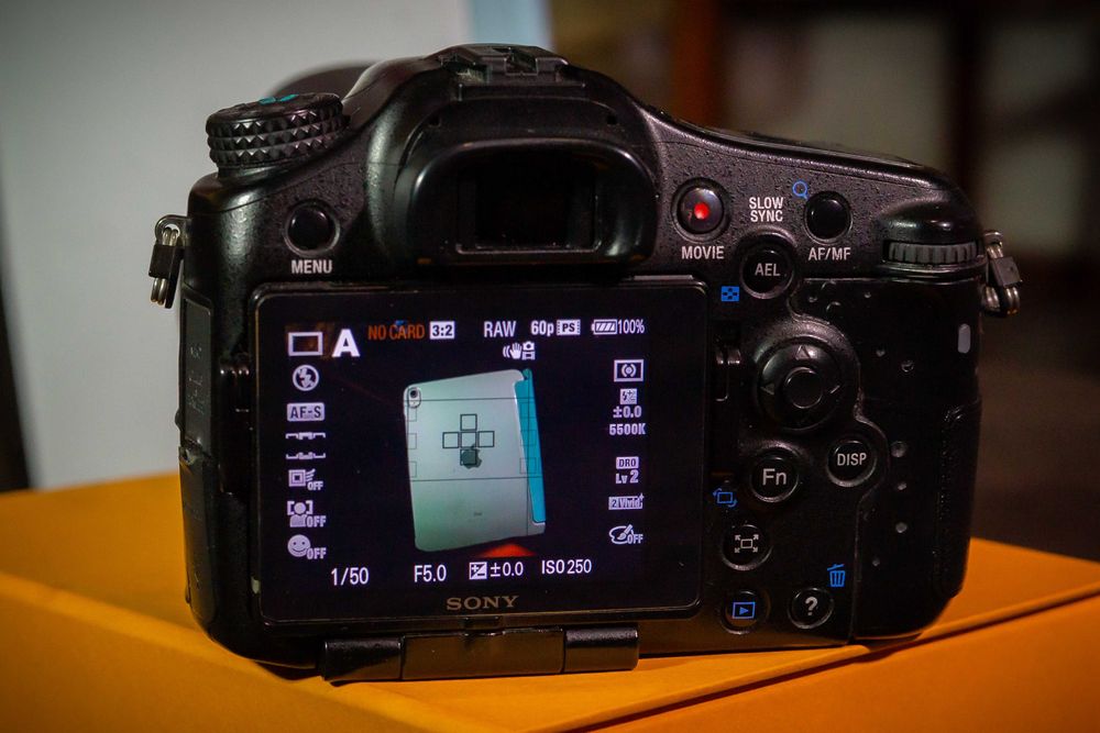 Sony Alpha SLT-77V+ DT 16-50mm F2.8 SSM