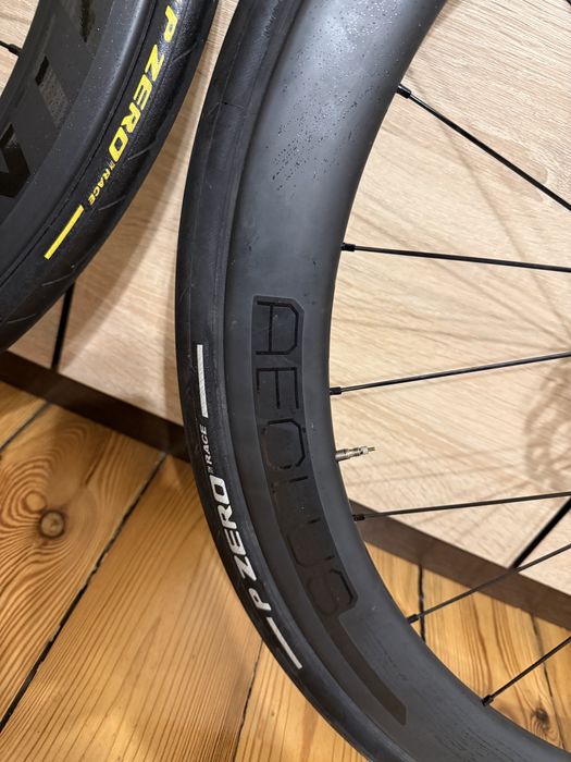 -Rezerwacja Sprswdam koła szosowe Bontrager Aeolu Elite 50 TLR Disc CL