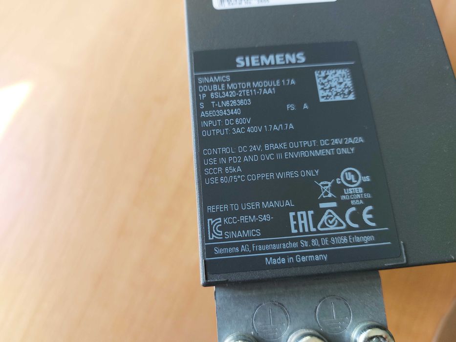 Przemysłowy moduł mocy Siemens SINAMICS S120 6SL3420-2TE11-7AA1