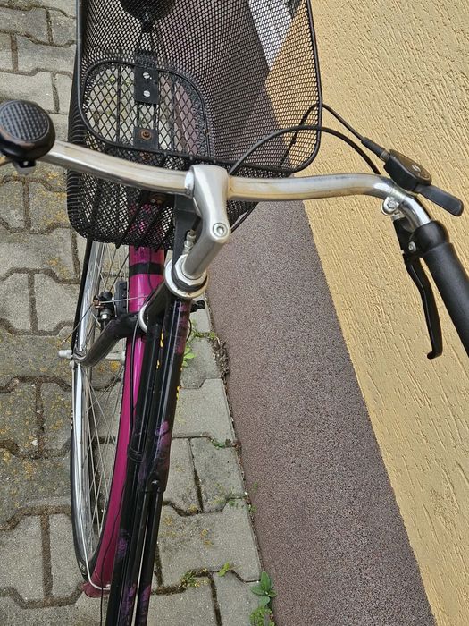 Rower Miejski "Retro Pink" –28 cali, 3 Biegi, Koszyki, Gotowy do Jazdy!