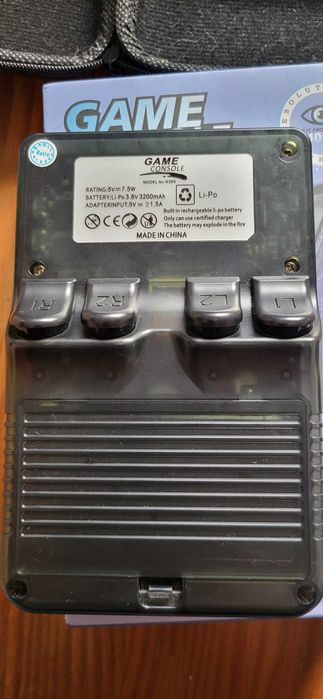 Consola Portatil Retro R36S + Bolsa