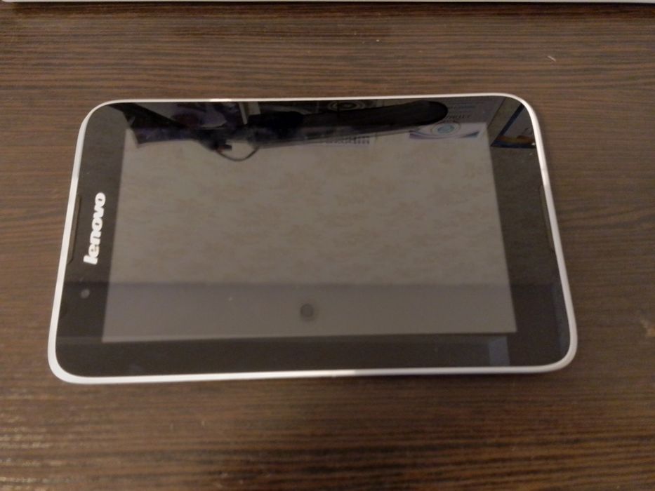 Планшет леново долбу